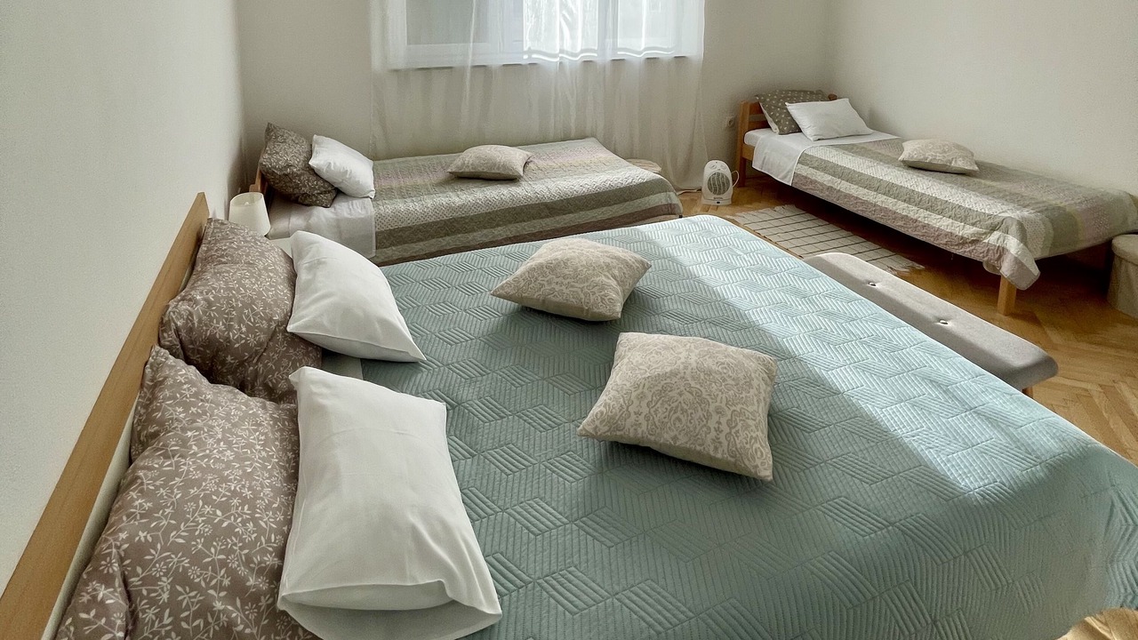 Photo of Bedroom in Cove Parja