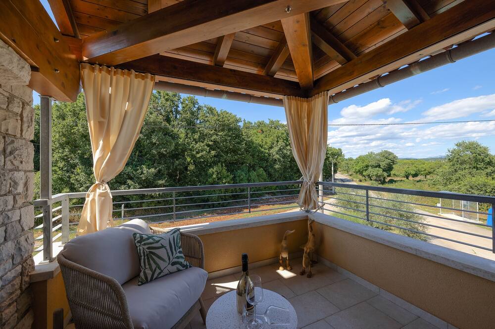 Photo of Outdoor in Belavici