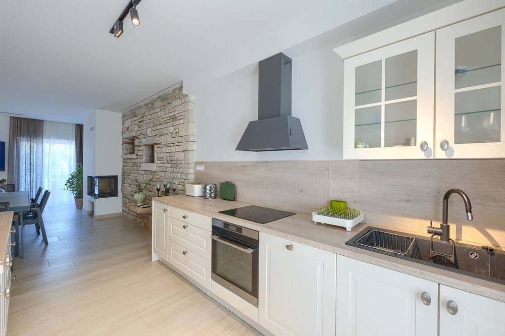 Photo of Kitchen in Belavici