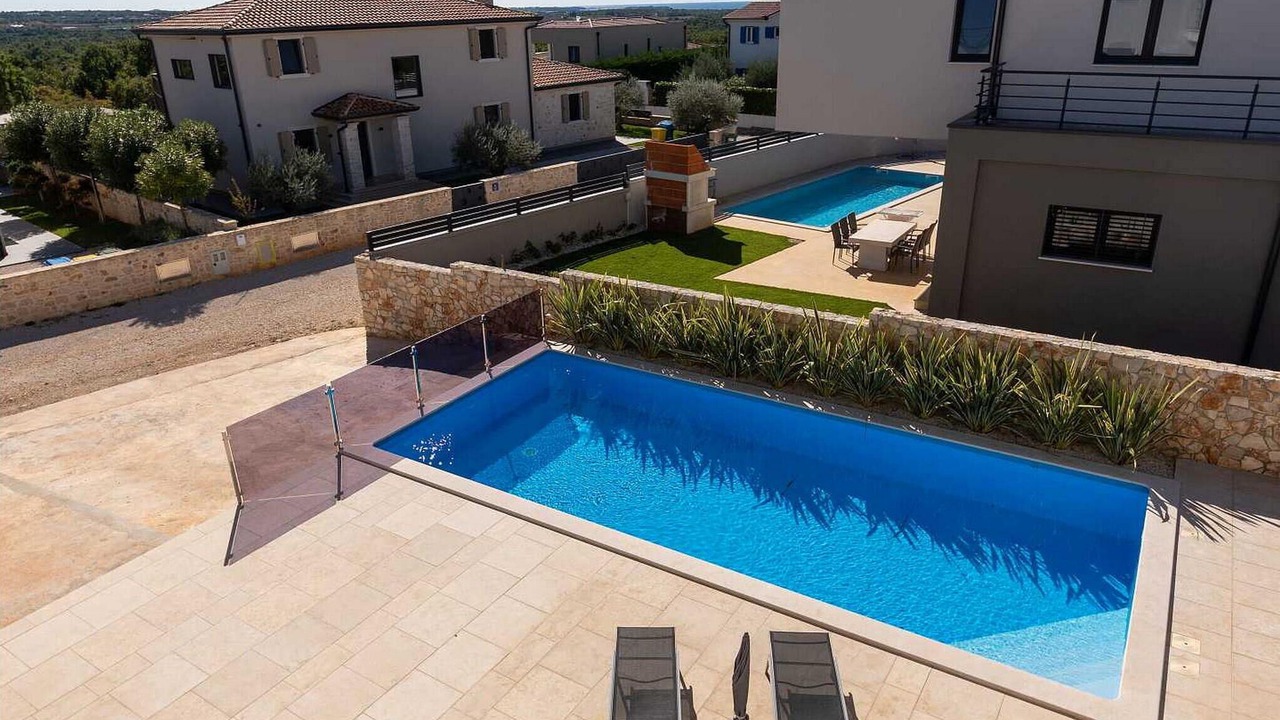 Photo of Outdoor in Frata