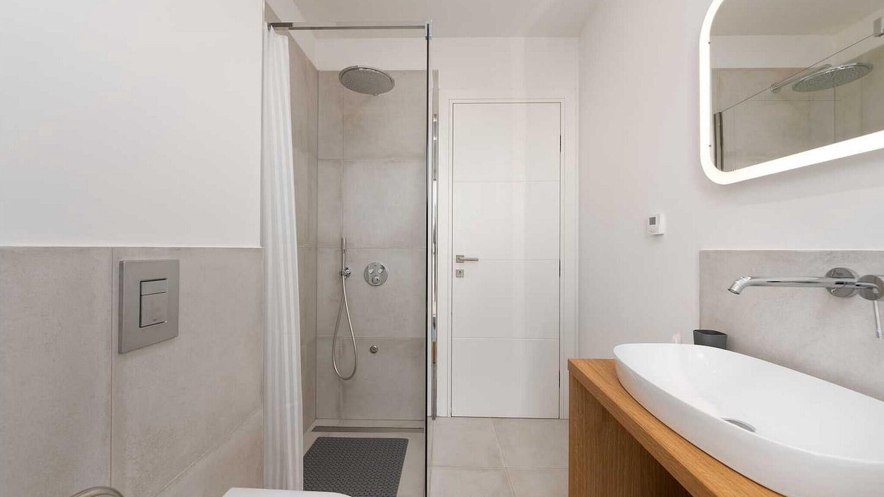 Photo of Bathroom in Frata