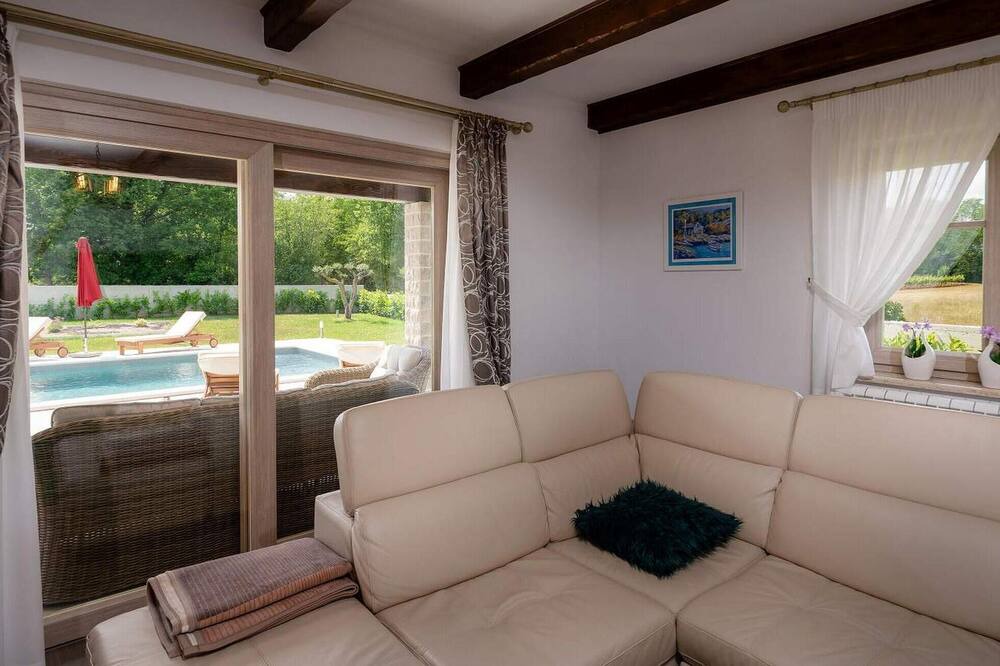 Photo of Bedroom in Topid