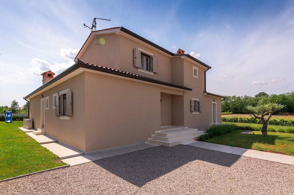 Photo of Outdoor in Topid