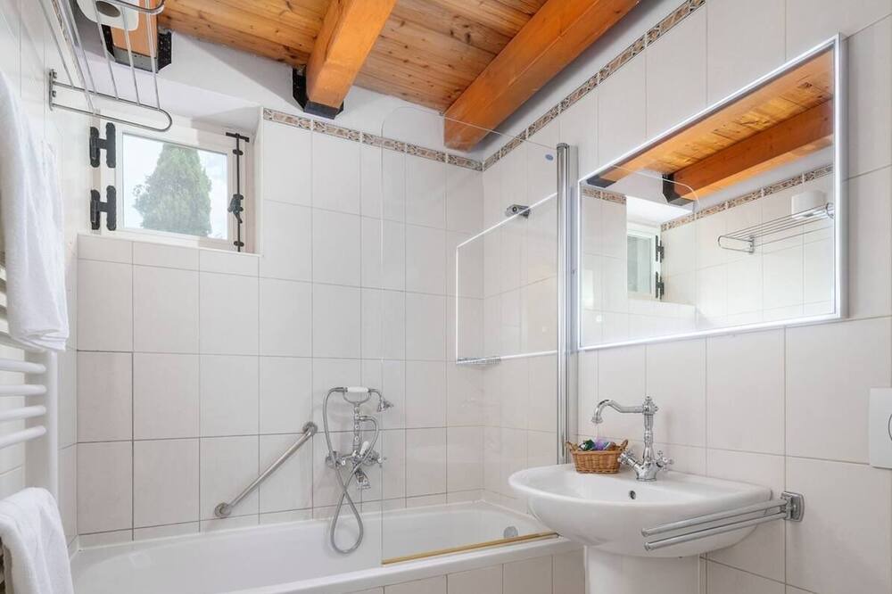Photo of Bathroom in Milna (Brac)