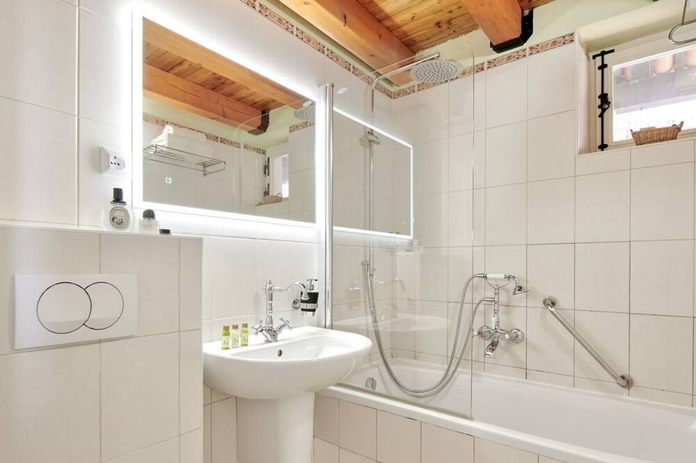 Photo of Bathroom in Milna (Brac)