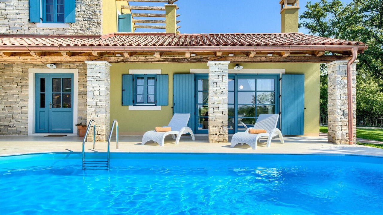 Photo of Outdoor in Vardica