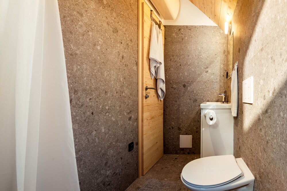 Photo of Bathroom in Trzic