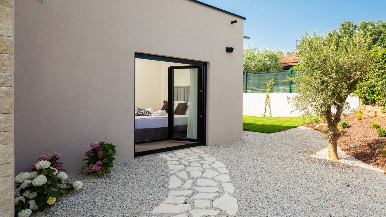 Photo of Outdoor in Gulici