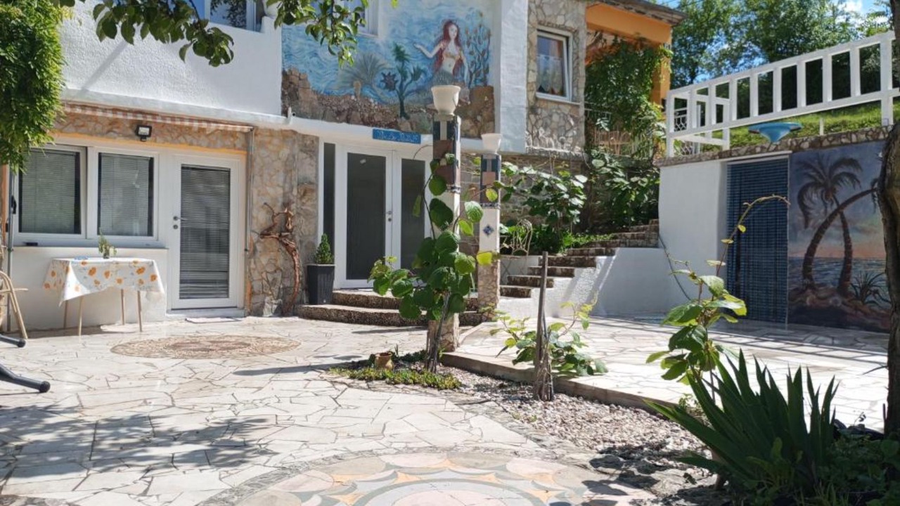 Photo of Outdoor in Pican