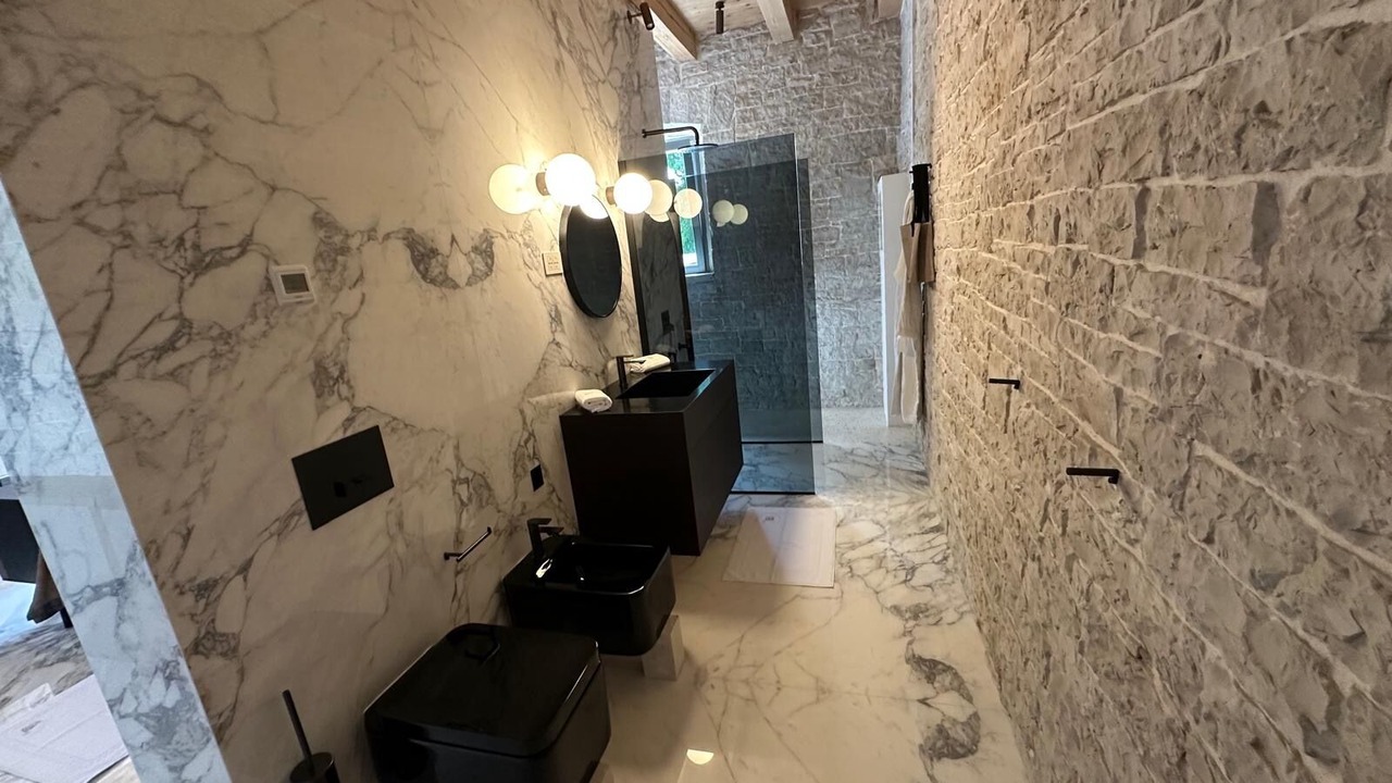 Photo of Bathroom in Tinjan