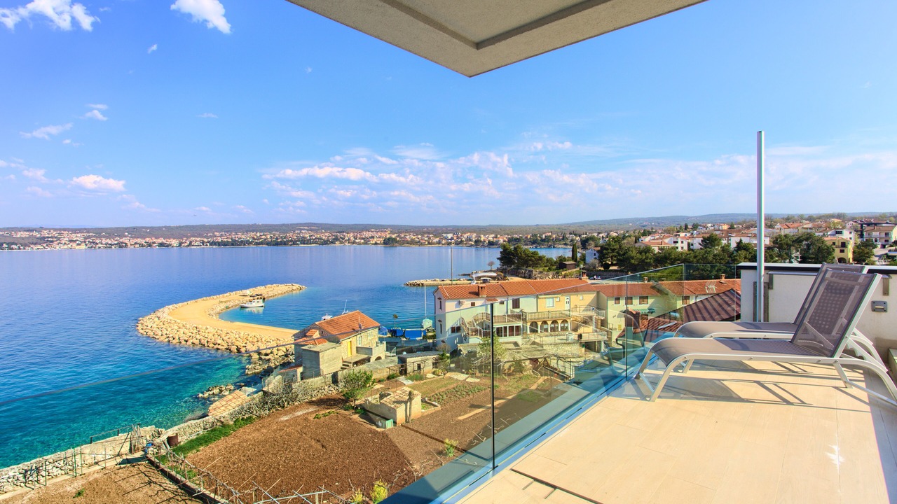 Photo of Patio Balcony in Porat