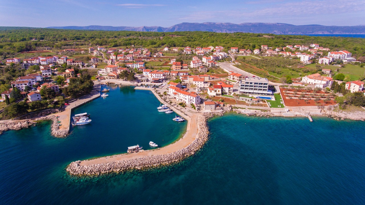 Photo of Outdoor in Porat
