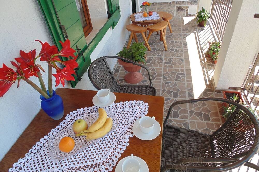Photo of Patio Balcony in Starigrad