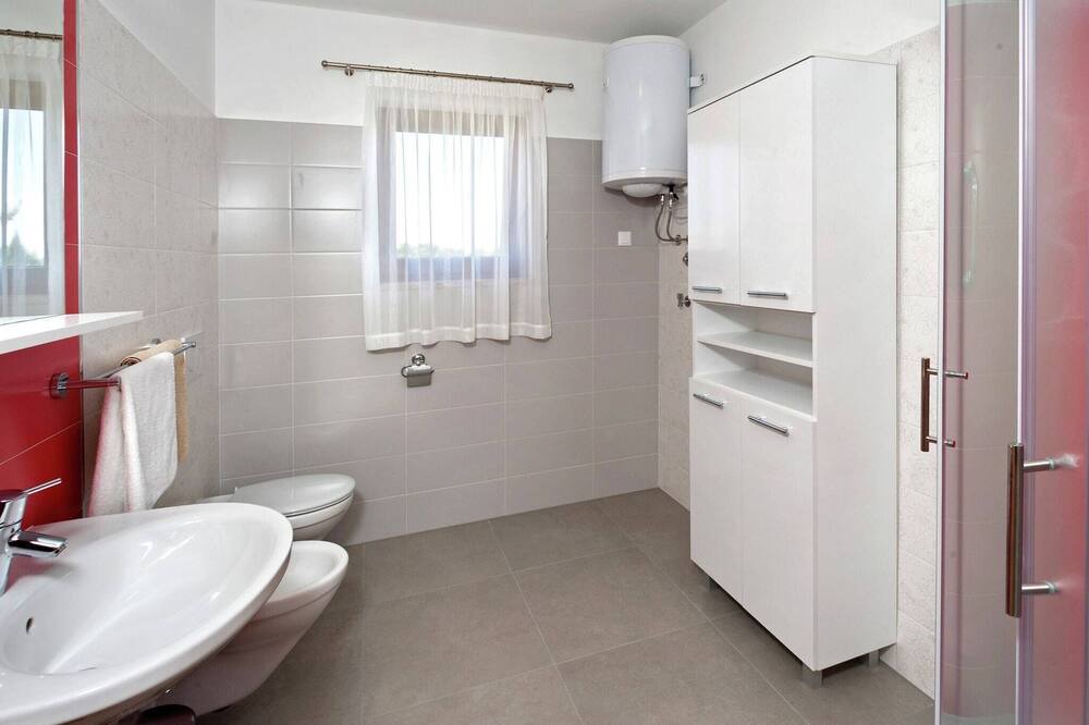 Photo of Bathroom in Brulo