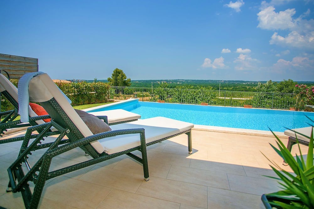 Photo of Outdoor in Selina