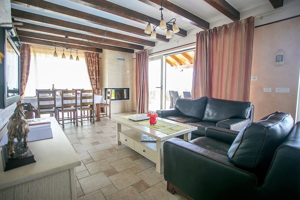 Photo of Livingroom in Selina