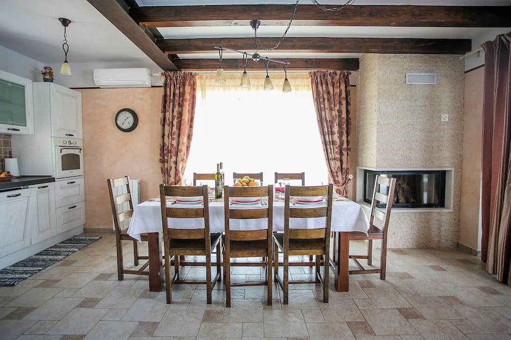Photo of Livingroom in Selina