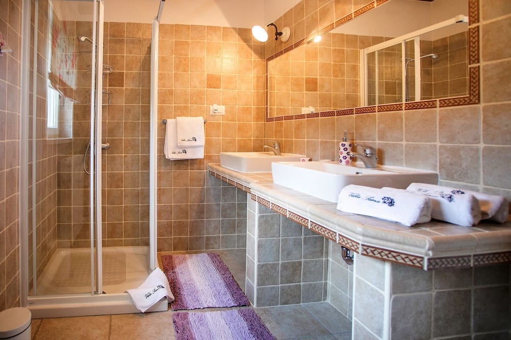 Photo of Bathroom in Selina