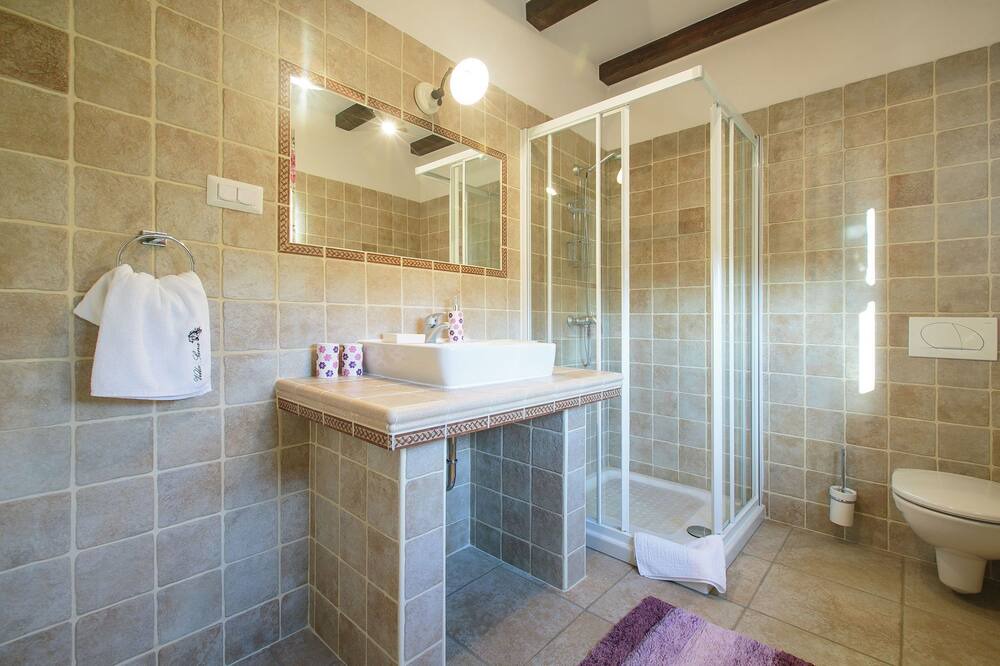 Photo of Bathroom in Selina