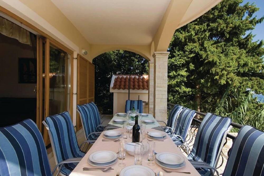 Photo of Patio Balcony in Preko