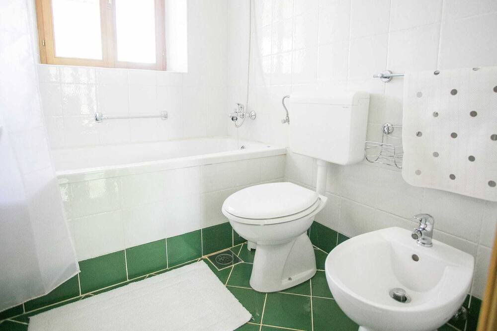 Photo of Bathroom in Selina