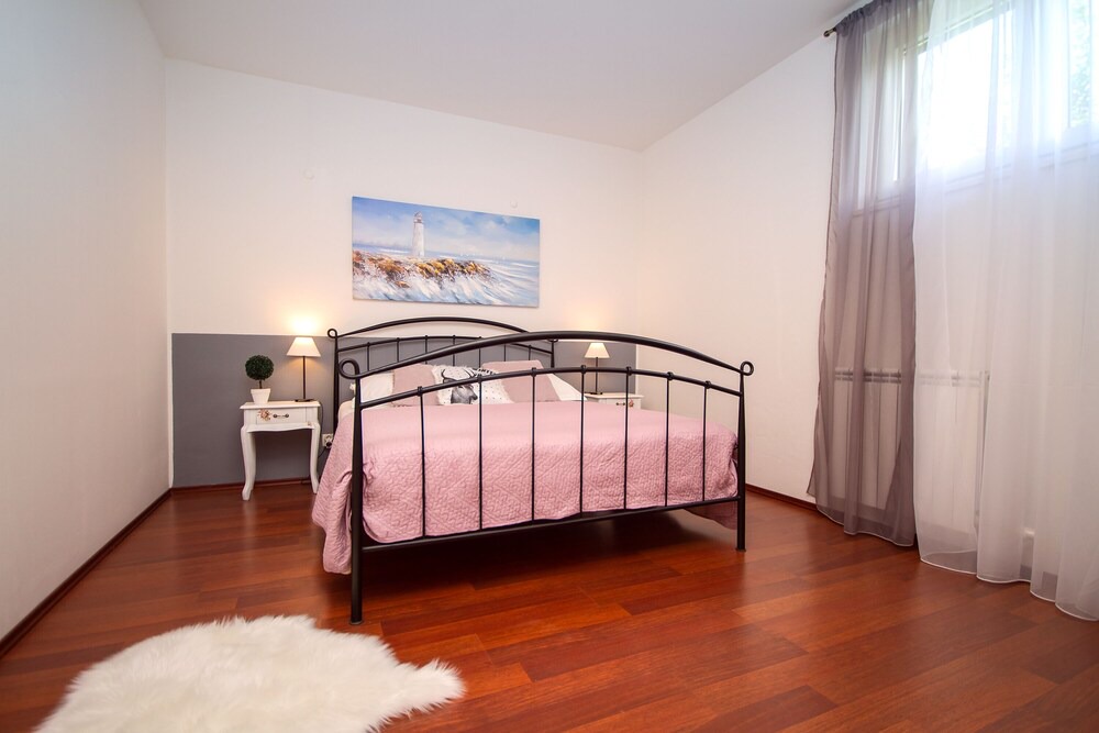 Photo of Bedroom in Mravince