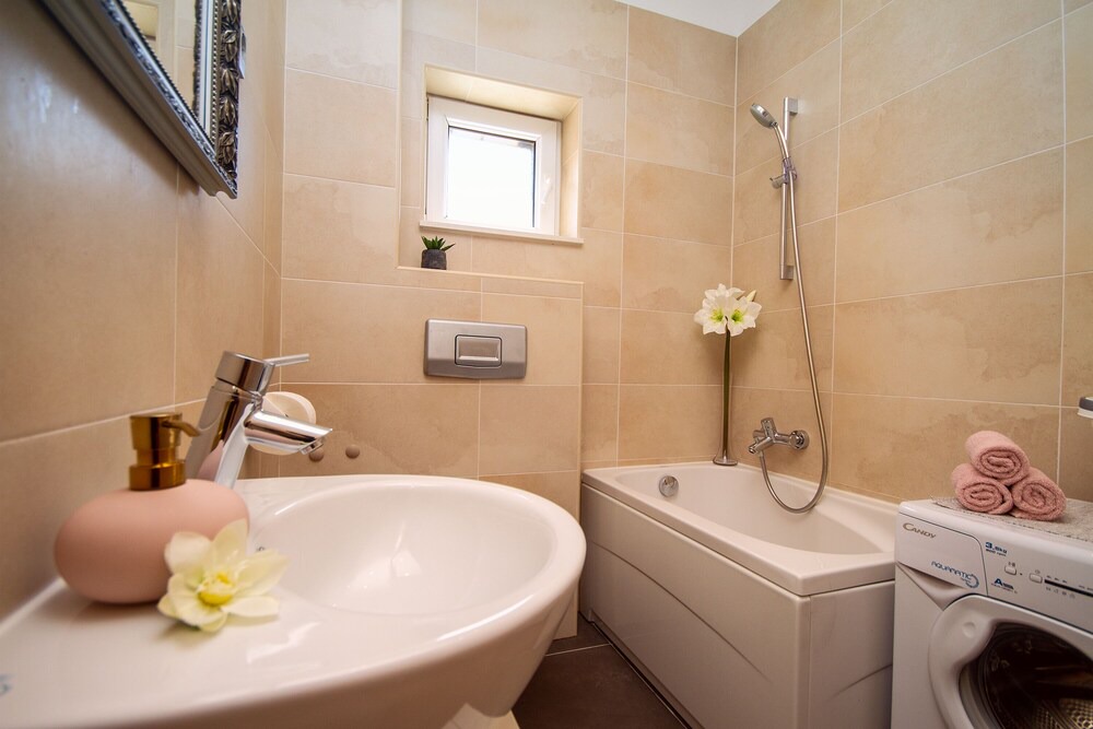 Photo of Bathroom in Mravince