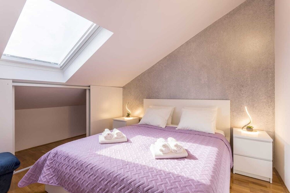 Photo of Bedroom in Okrug Gornji