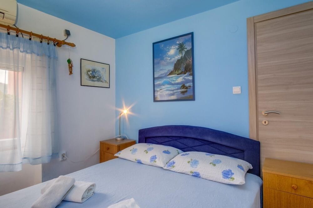Photo of Bedroom in Cove Murtar
