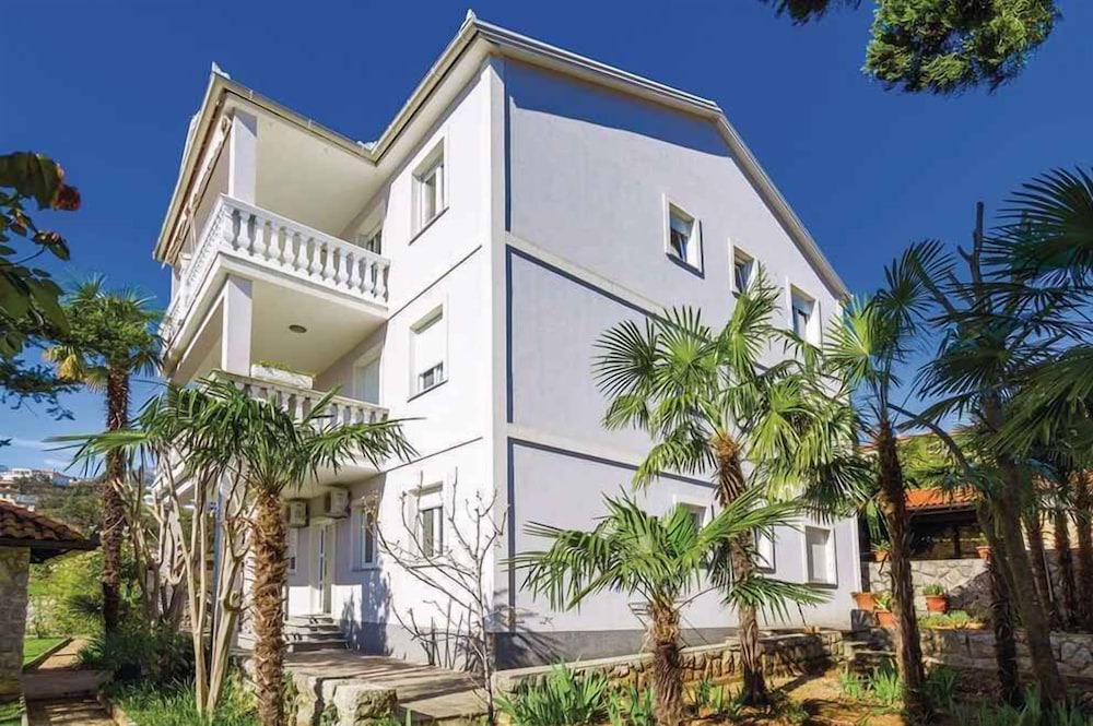 Photo of Outdoor in Icici