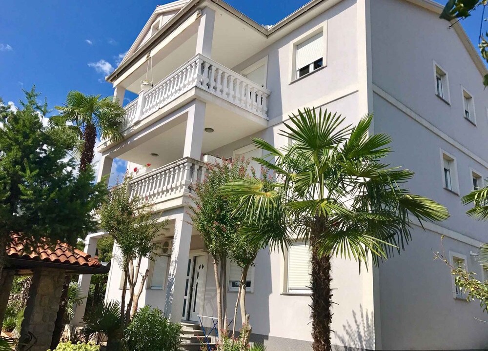 Photo of Outdoor in Icici