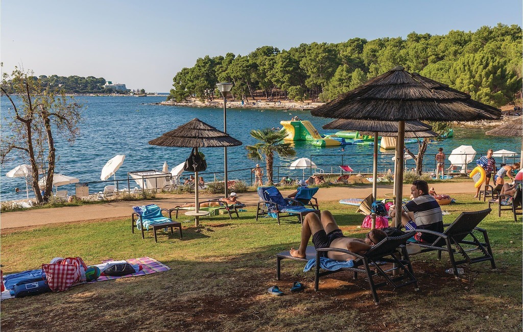 Photo of Others in Cervar Porat