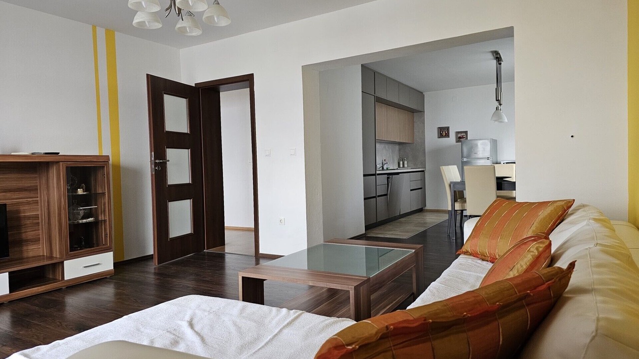 Photo of Livingroom in Vratarusa