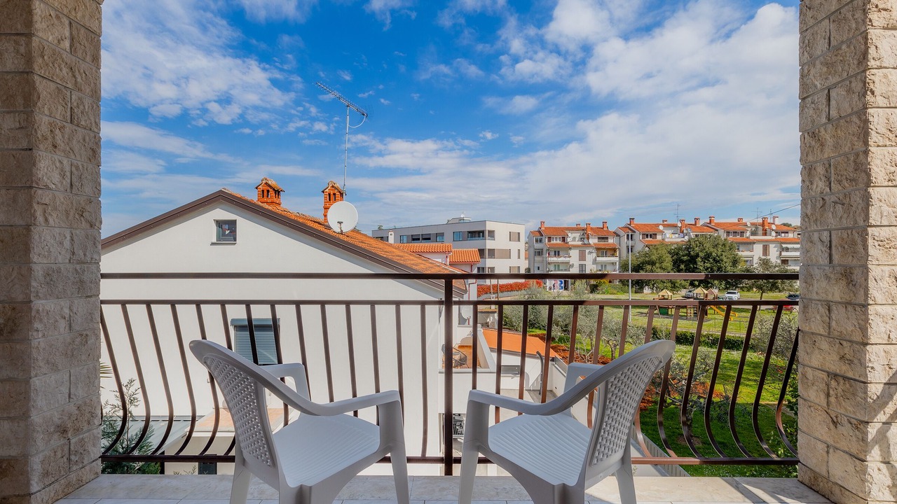Photo of Outdoor in Spadici