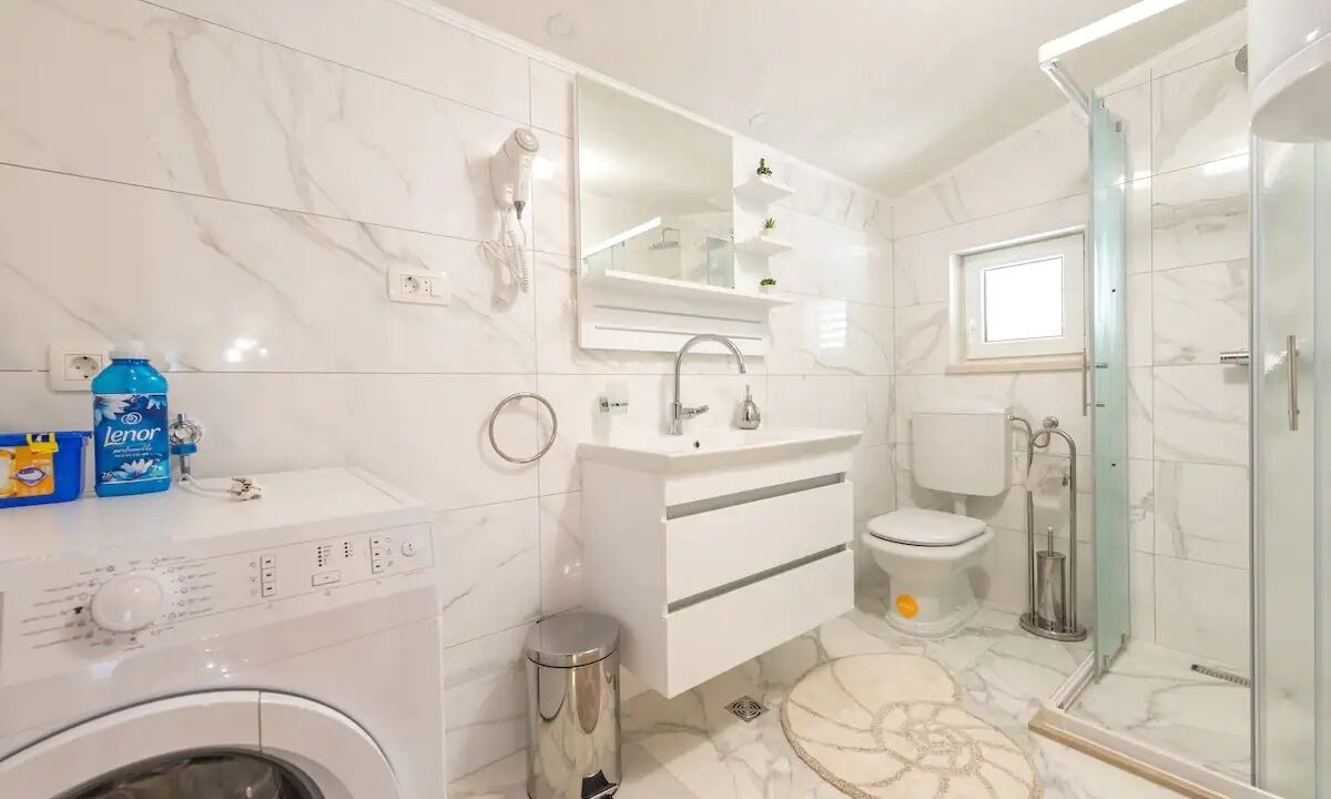 Photo of Bathroom in Mokosica