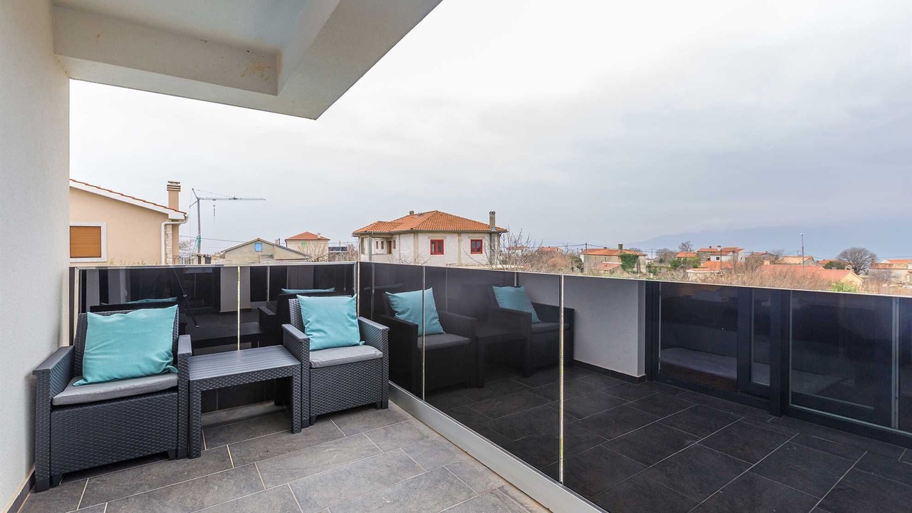 Photo of Patio Balcony in Milohnici
