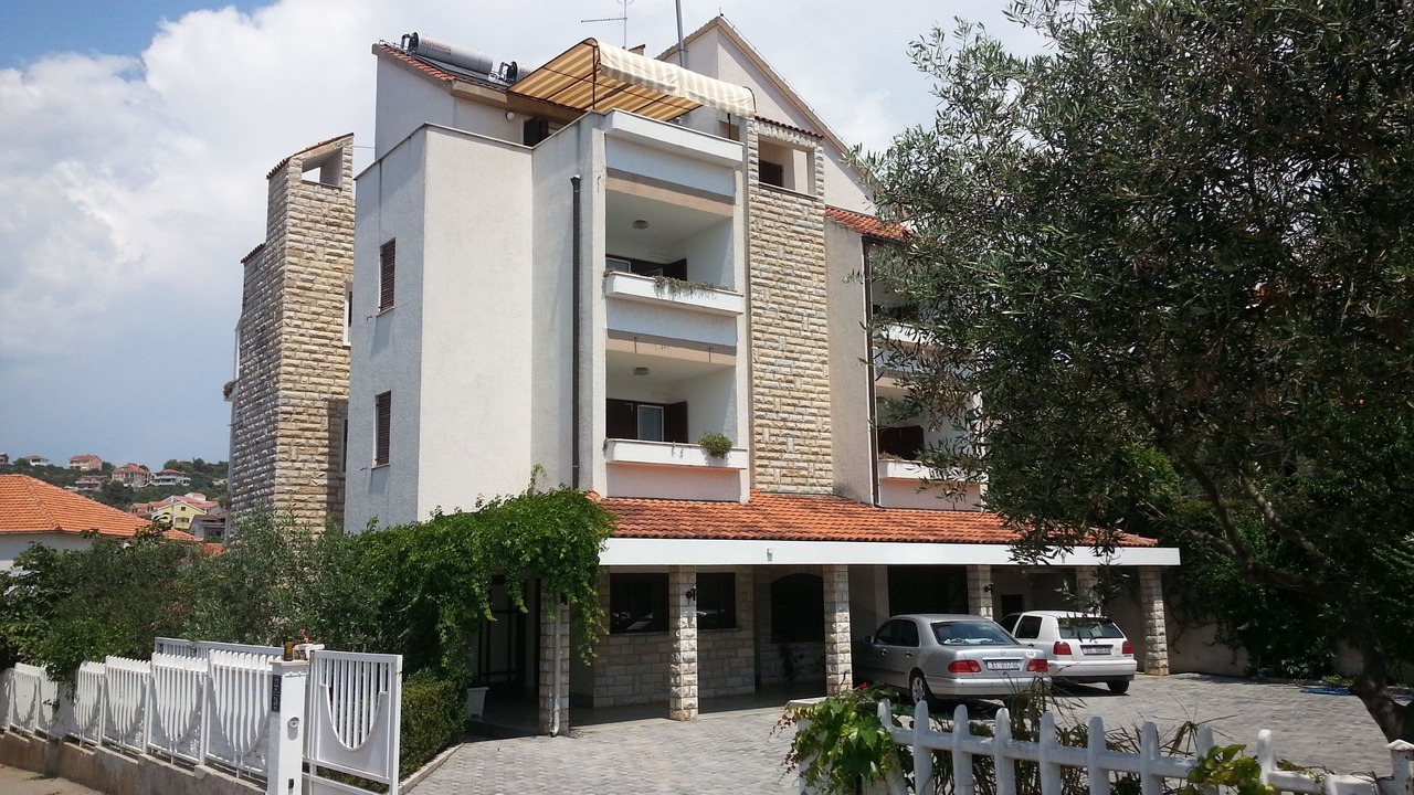Photo of Outdoor in Okrug