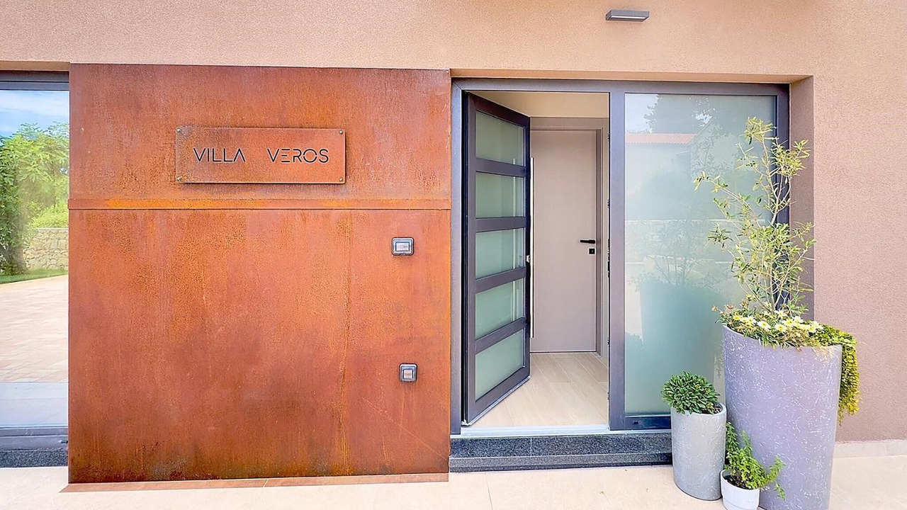 Photo of Others in Presika