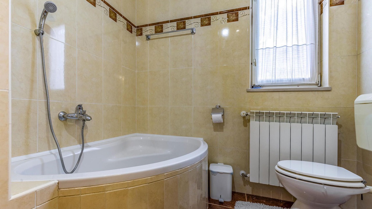 Photo of Bathroom in Strmac