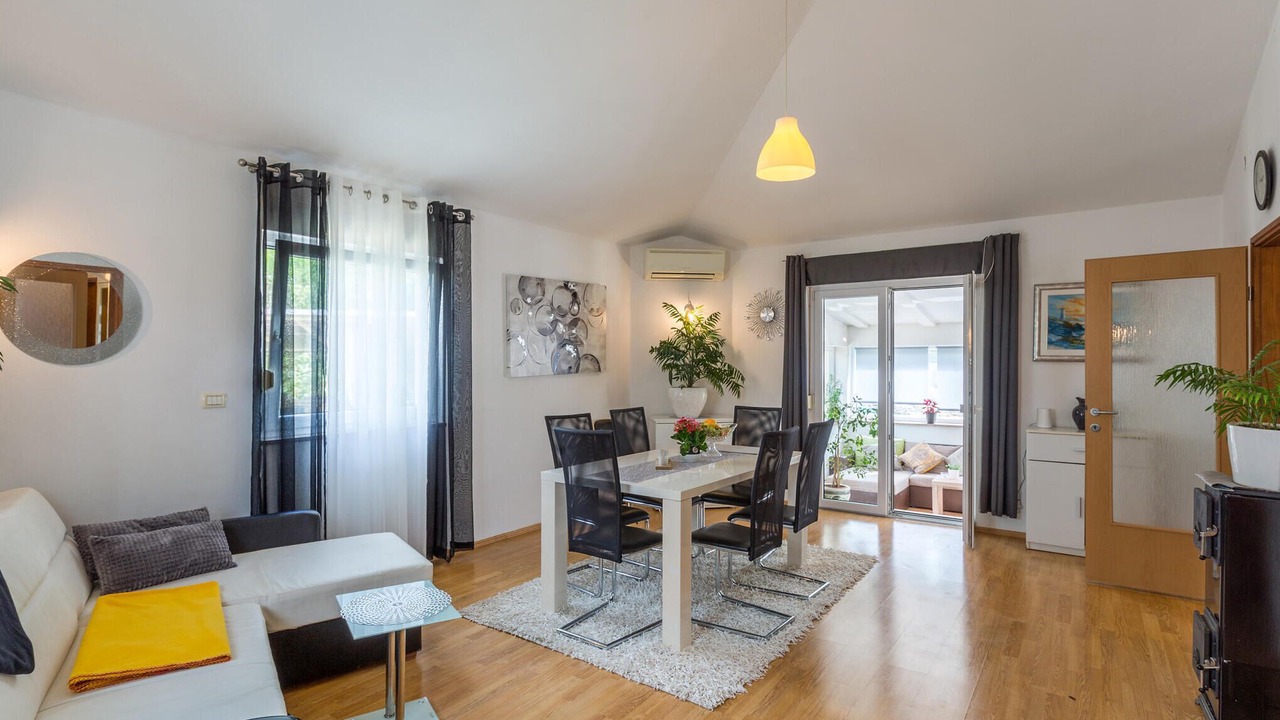 Photo of Bedroom in Pomer