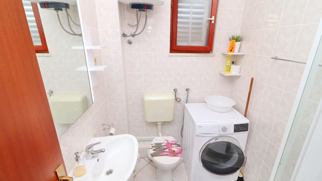 Photo of Bathroom in Skrivena Luka