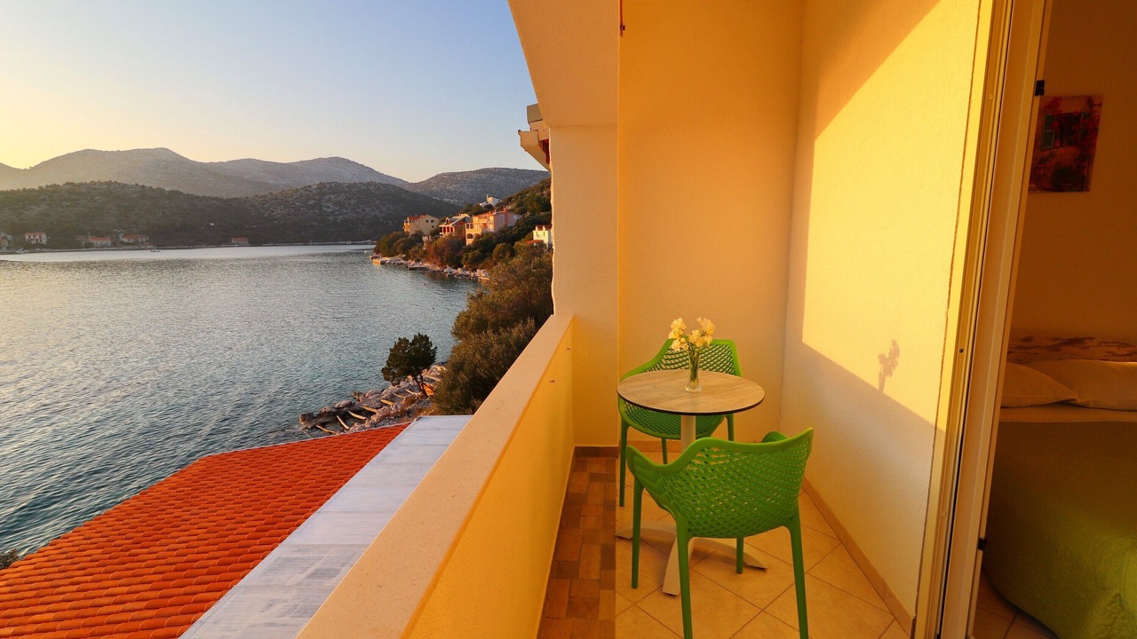 Photo of Patio Balcony in Skrivena Luka