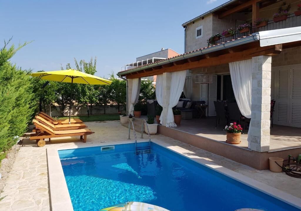Photo of Outdoor in Plisac