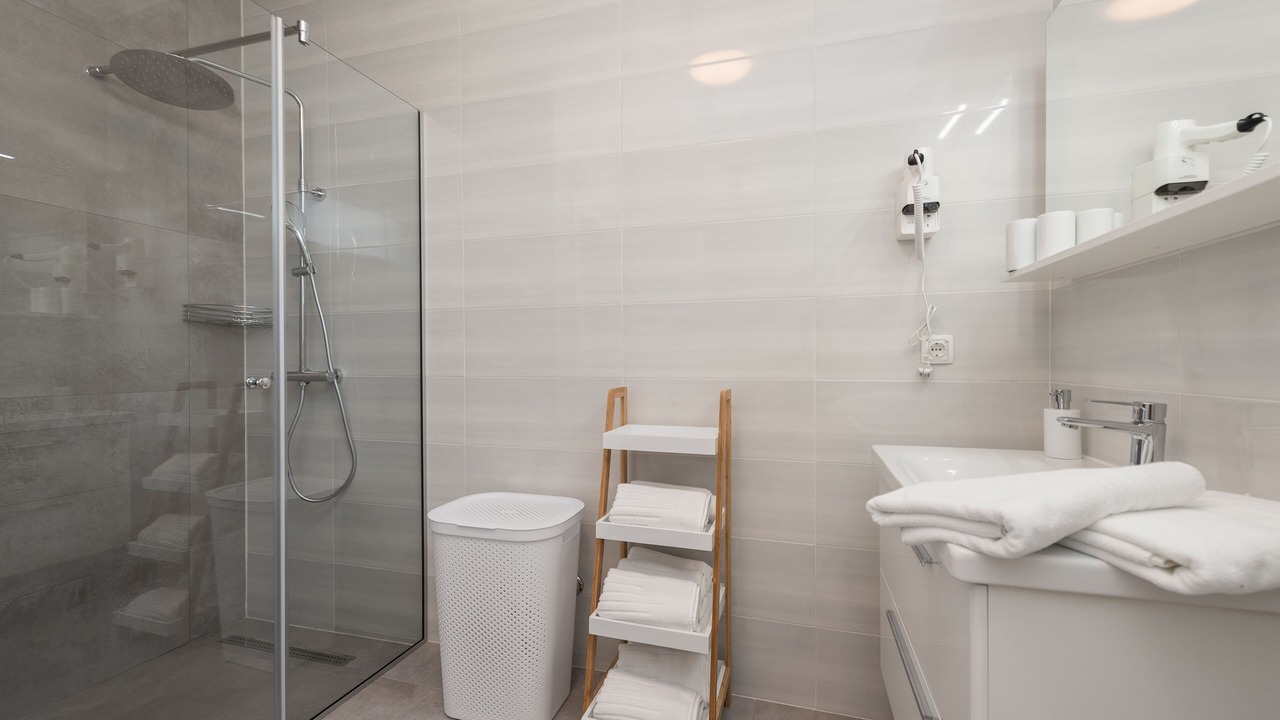 Photo of Bathroom in Vir