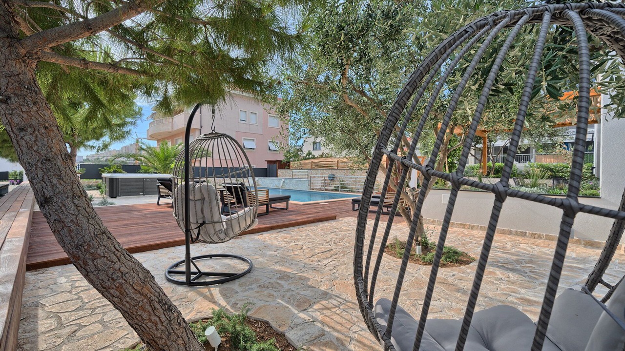 Photo of Patio Balcony in Znjan