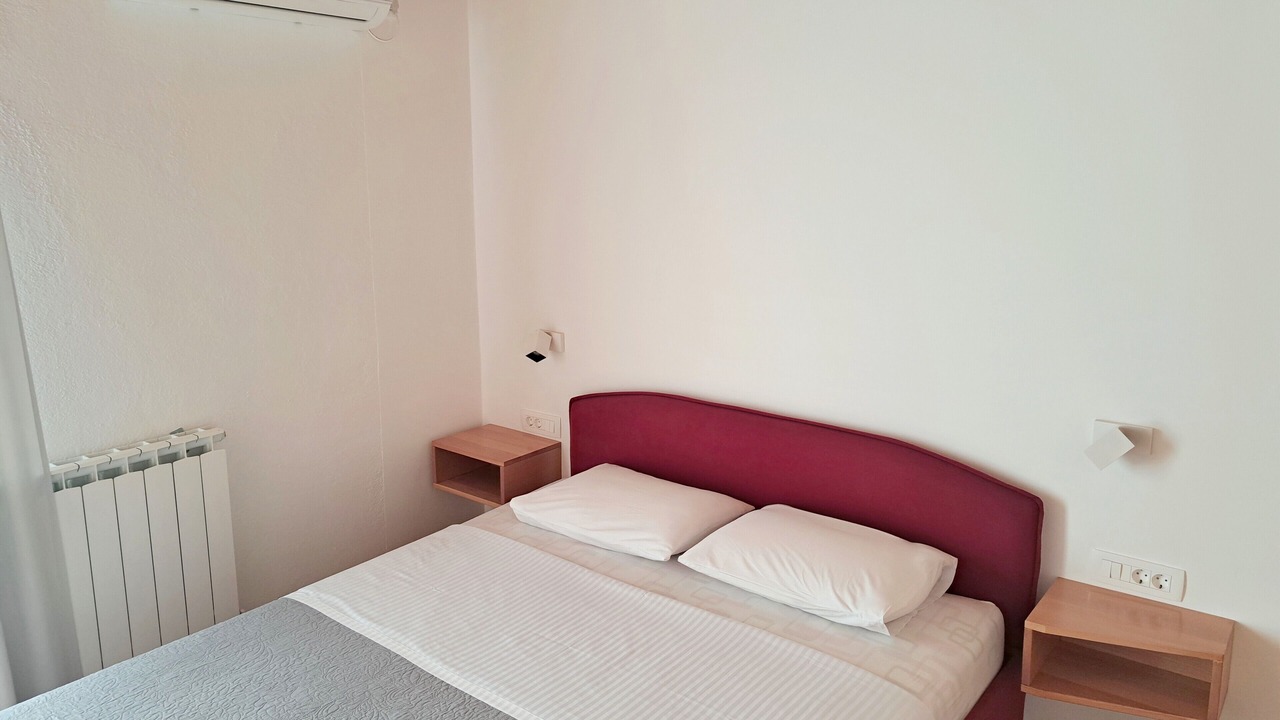 Photo of Bedroom in Catrnja