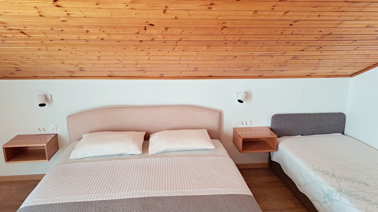 Photo of Bedroom in Catrnja