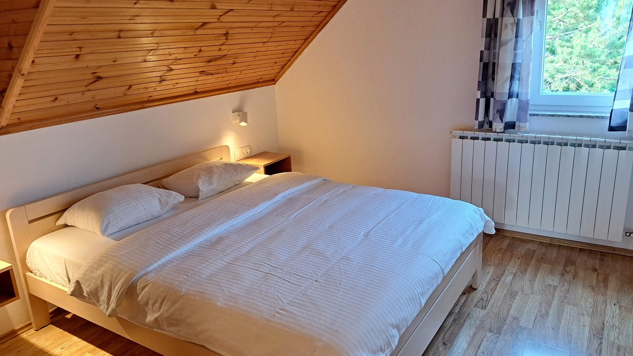 Photo of Bedroom in Catrnja