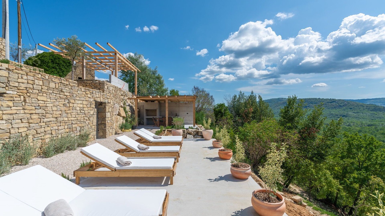 Photo of Patio Balcony in Golubici
