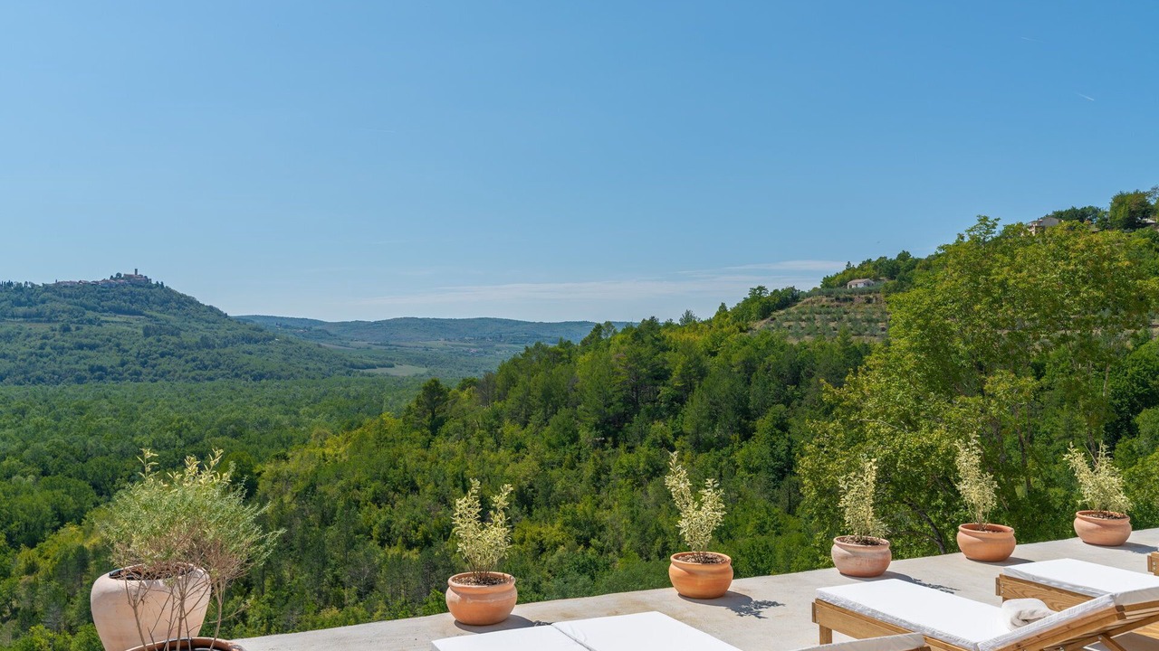 Photo of Patio Balcony in Golubici